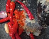 Foto langkah ke 4 dari resep Tahu Tempe Penyet Sambal Kemangi.