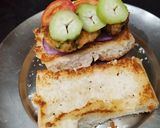 A picture of step 7 of Potato Tikki Pav.