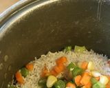 Foto langkah ke 2 dari resep 118.  Nasi Sosis Rice cooker.