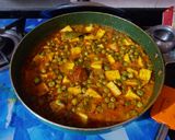 A picture of step 9 of Dhaba Style Matar Paneer.
