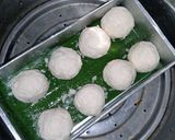 Foto langkah ke 4 dari resep Bola Singkong Kribo.