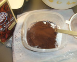 Foto del paso 2 de la receta: Bizcocho con relleno de crema de semillas de amapolas y chocolate Toblerone