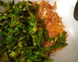 Foto langkah ke 3 dari resep Genjer Tumis Rebon.