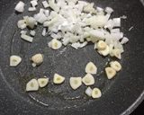 Foto del paso 1 de la receta Quesadillas de Kale con huevo y tomate 🌮🥗🌶