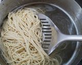 Foto langkah ke 4 dari resep Sop Mie Asin Pontianak.