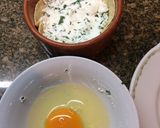 Foto del paso 3 de la receta: Canastillas con huevo y queso de cabra (re fácil)