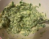 Medvehagymás sajtosrúd recept fázis 2 fotója