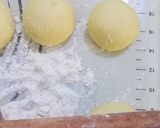Foto langkah ke 5 dari resep Potato Donuts.