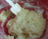 A picture of step 3 of Peaches and Cream Muffins.