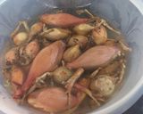 A picture of step 2 of Pickled Onions.