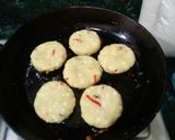 A picture of step 2 of Sago tikki chat.