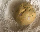 A picture of step 4 of Daal Parantha.