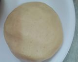 A picture of step 1 of Two tone cookies with chocolate filled inside.
