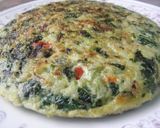 Foto del paso 3 de la receta: Tortilla de claras y acelga