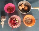 Foto langkah ke 1 dari resep 79. Teri-telur-kacang pedas manis.