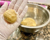 Foto del paso 3 de la receta: Tortas de anís (tipo Inés Rosales) sin gluten