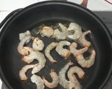 Foto langkah ke 2 dari resep Udang brokoli bawang putih.