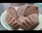 A picture of step 6 of Roasted almonds chocolates.