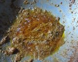 Foto langkah ke 9 dari resep Ayam Bumbu Hitam Madura.
