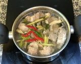 รูปขั้นตอนการทำที่ 3 ของ ต้มแซ่บกระดูกใบพายอ่อน