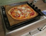 A picture of step 8 of Oven tray pizza.