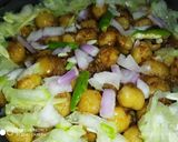 A picture of step 4 of Masala choley.
