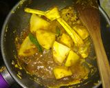 Foto langkah ke 3 dari resep Kare Ayam Kentang.
