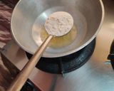 गेहूं के आटे का हलवा(aate ka halwa recipe in hindi) रेसिपी चरण 1 फोटो