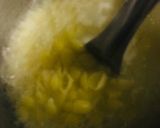 A picture of step 1 of Shell macaroni.