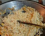Foto langkah ke 4 dari resep Nasi goreng magelangan minimalis.