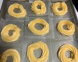 Foto langkah ke 5 dari resep French Crullers Doughnuts.