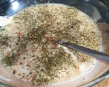 Foto del paso 2 de la receta: Quiche sin masa cremosa con salmón ahumado y verduras hecha en una sartén