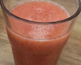 Foto del paso 2 de la receta: Licuado de frutilla y durazno frappé 🇺🇾