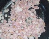 Foto del paso 3 de la receta: Ensalada de espinacas con tocino