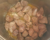 Foto del paso 2 de la receta: Guiso de ternera con champiñones y zanahorias