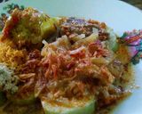 Foto langkah ke 7 dari resep SAmbel Goreng Manisa/labu siam (lontong sayur).