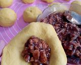 Foto langkah ke 6 dari resep Bakpao Labu Kuning.