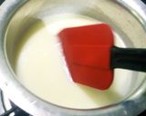 होममेड कंडेन्स्ड मिल्क (condensed milk recipe in marathi) रेसिपी स्टेप 2 फोटो 