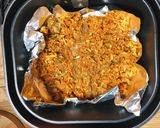 Hình bước làm 3 của món Lươn nướng sả nghệ