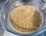 Une image de l'étape 3 de Riz complet au bouillon de poularde, curry et persil.