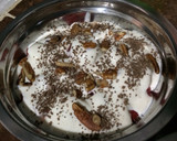 Foto del paso 2 de la receta: Fresas con crema con un toque de cacao y nuez