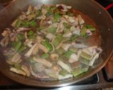 Foto del paso 9 de la receta Paella de marisco