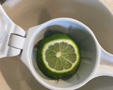 A picture of step 2 of #HowTo Get the Most Juice from a Lemon or Lime.