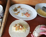 Foto del paso 3 de la receta: Empanadas fritas de queso, machas, ostiones, camarones