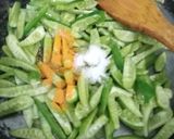 મરચા અને ટીંડોરા નો સંભારો(Marcha-tindora sambharo recipe in Gujarati) રેસીપી સ્ટેપ2ફોટો
