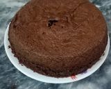 A picture of step 1 of Monster cookies cake.
