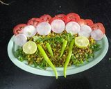 ફણગાવેલા મગ અને મઠ (Sprout Mag And Math Recipe In Gujarati) રેસીપી સ્ટેપ4ફોટો