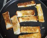 ગાર્લીક બટર બ્રેડ સ્ટીક (Garlic Butter Bread Stick Recipe In Gujarati) રેસીપી સ્ટેપ7ફોટો