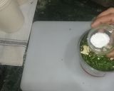 A picture of step 2 of Anardana Chutney.