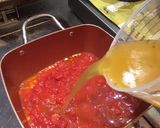 A picture of step 3 of Prawn, tomato and feta orzo.